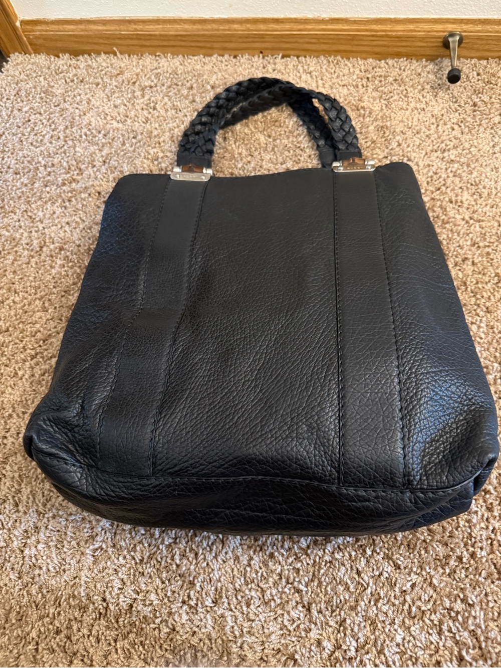 Classic Gucci Black Leather Tote Bag with Braided Handles and bamboo detail - Picture 2 of 11